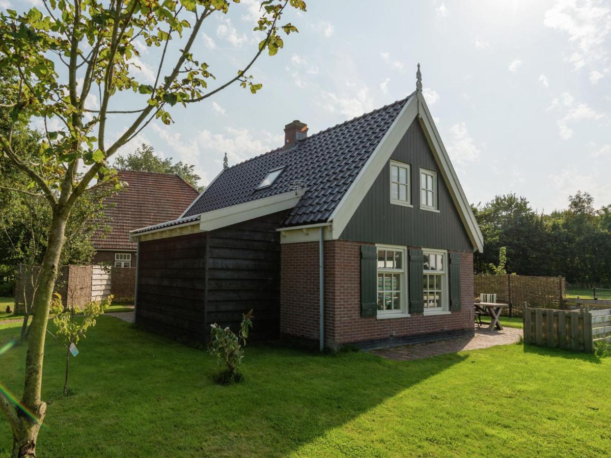 Holiday Home On Former Island Wieringen Oosterklief Номер фото